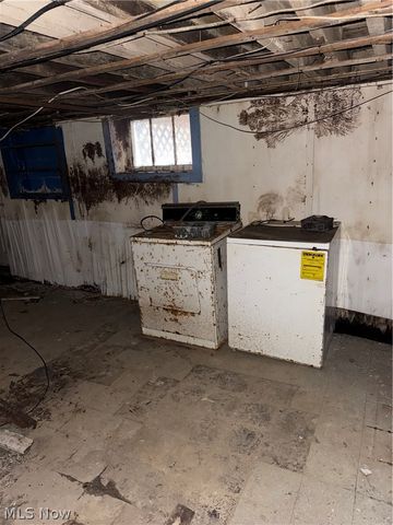 885 E 149th Street, Cleveland, OH 44110