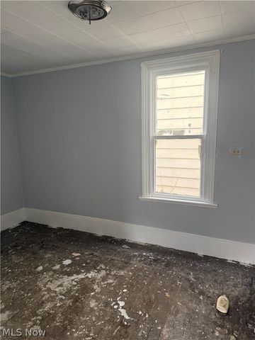 885 E 149th Street, Cleveland, OH 44110