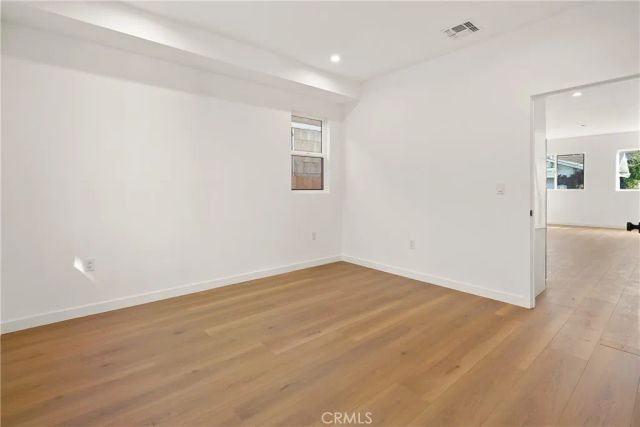 1733 S New Hampshire Ave, Los Angeles, CA 90006