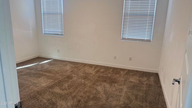 9118 W SELLS Drive, Phoenix, AZ 85037