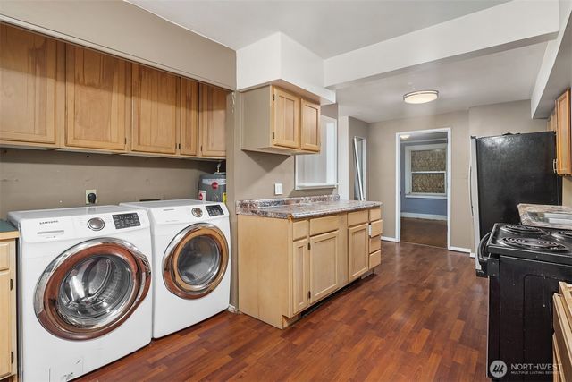 1215 Madison Street, Everett, WA 98203