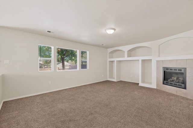 724 Playful Meadows Circle NE, Rio Rancho, NM 87144