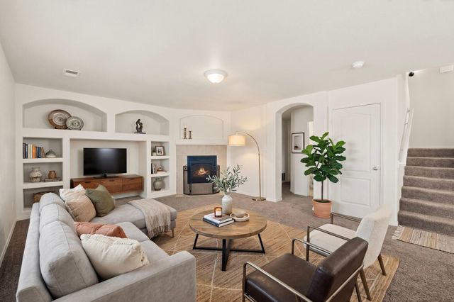 724 Playful Meadows Circle NE, Rio Rancho, NM 87144