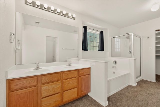 724 Playful Meadows Circle NE, Rio Rancho, NM 87144