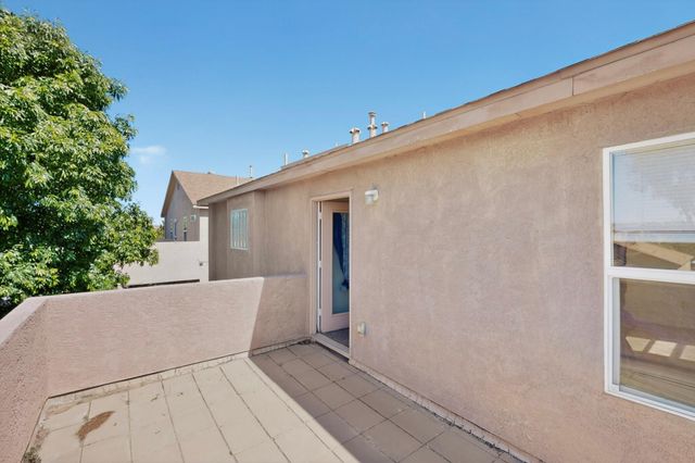 724 Playful Meadows Circle NE, Rio Rancho, NM 87144