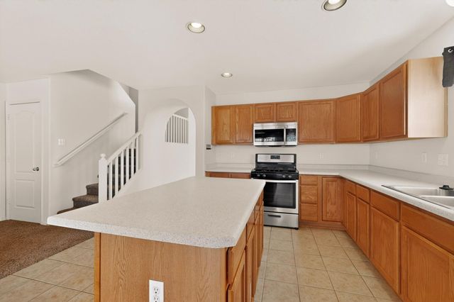 724 Playful Meadows Circle NE, Rio Rancho, NM 87144