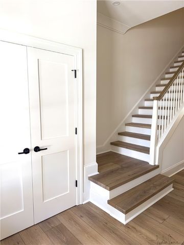 193 Fifty Oaks Lane, St Simons Island, GA 31522