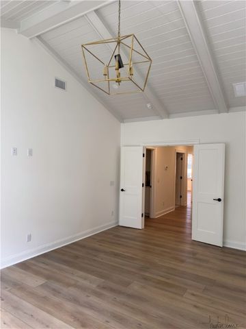 193 Fifty Oaks Lane, St Simons Island, GA 31522