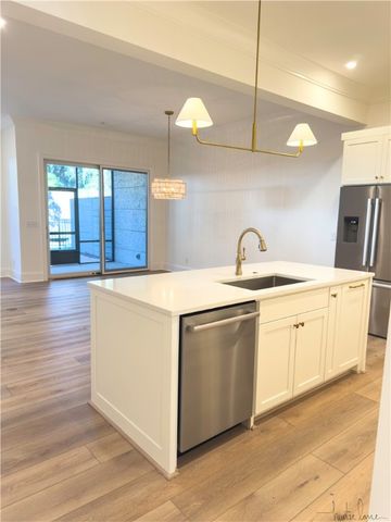 193 Fifty Oaks Lane, St Simons Island, GA 31522