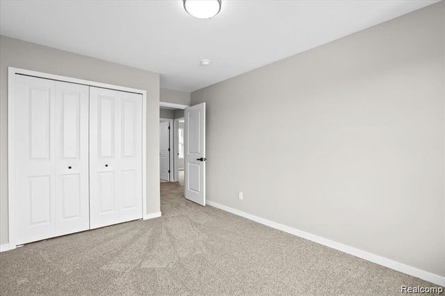 20533 Angling Road, Livonia, MI 48152