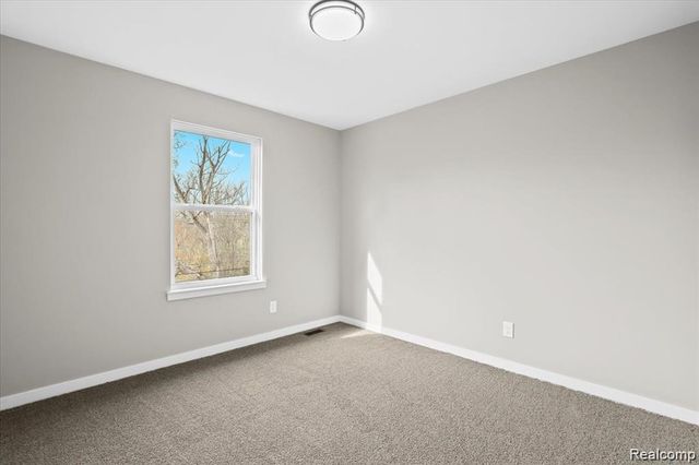 20533 Angling Road, Livonia, MI 48152