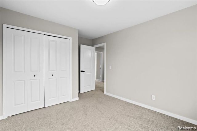 20533 Angling Road, Livonia, MI 48152