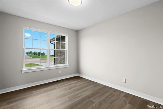 20533 Angling Road, Livonia, MI 48152