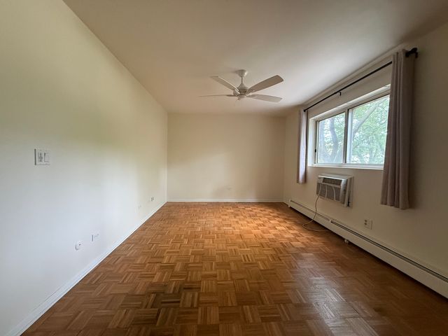 950 Washington Boulevard 103, Oak Park, IL 60302