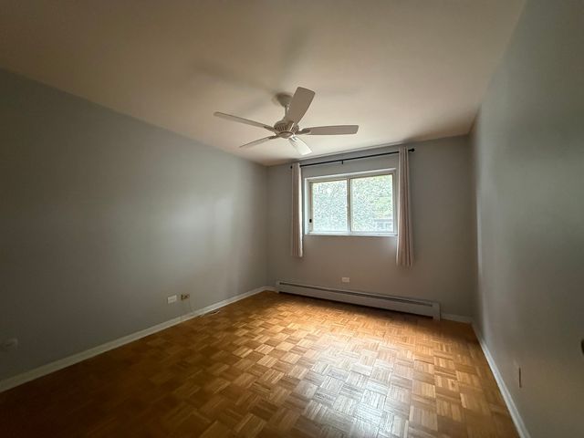950 Washington Boulevard 103, Oak Park, IL 60302