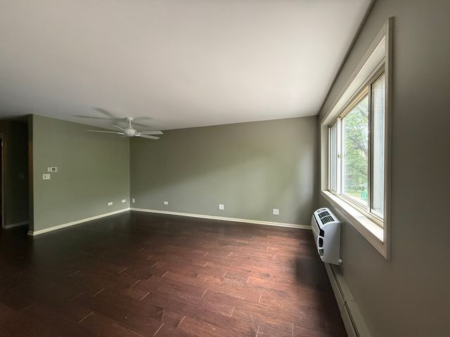 950 Washington Boulevard 103, Oak Park, IL 60302