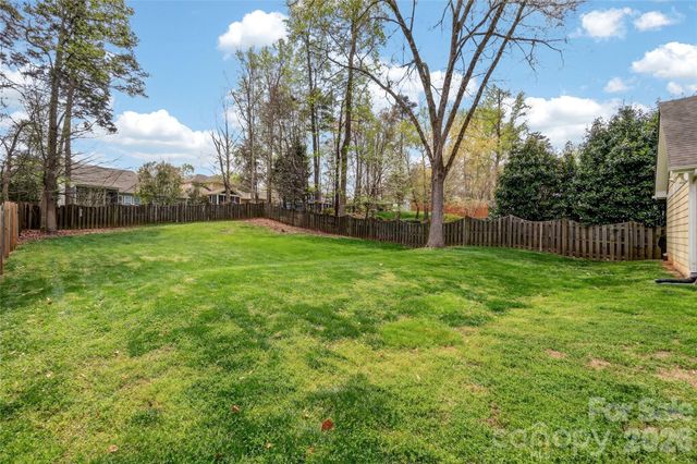 10102 Roosevelt Drive, Huntersville, NC 28078