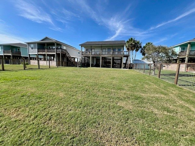 2110 S Young St, Rockport, TX 78382
