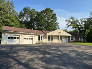 120 Tiki Terrace TER, Goodview, VA 24095