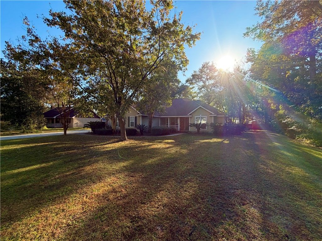 106 Buntin Street, Woodbine, GA 31569