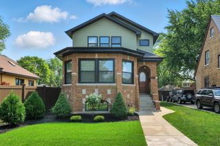 9709 S Leavitt Street, Chicago, IL 60643