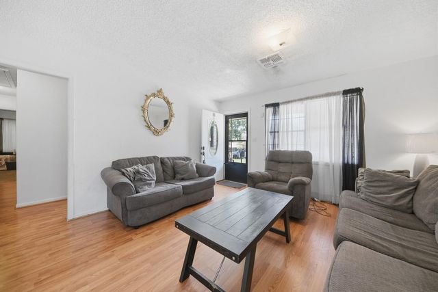 316 Johnson Street, Brenham, TX 77833