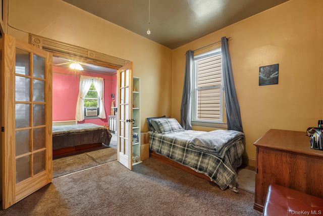 3424 34th Street, Astoria, NY 11106