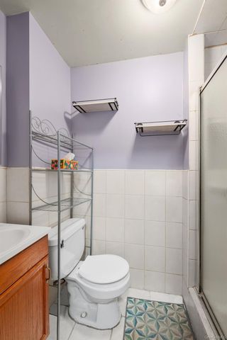 3424 34th Street, Astoria, NY 11106