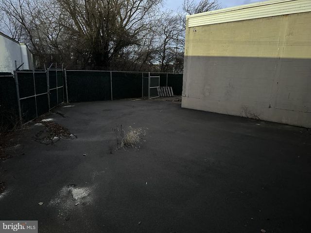 1226 S 2ND ST, Camden, NJ 08104