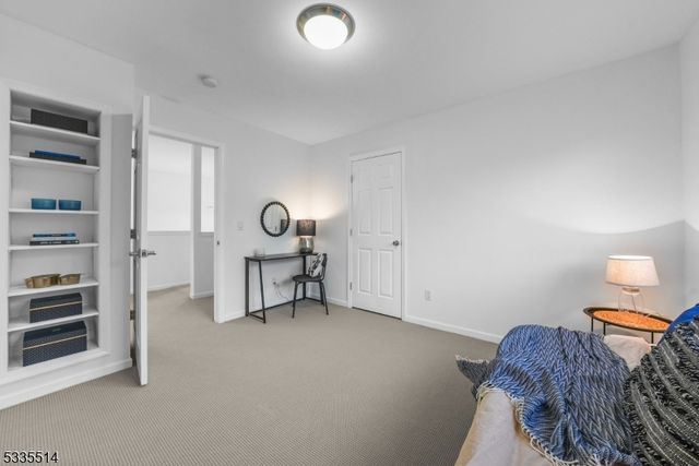 14 W Dante Rd, Monroe Twp., NJ 08831