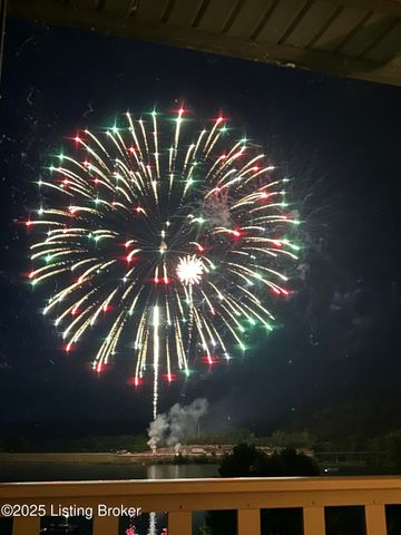 113 Lookout Dr, Brandenburg, KY 40108