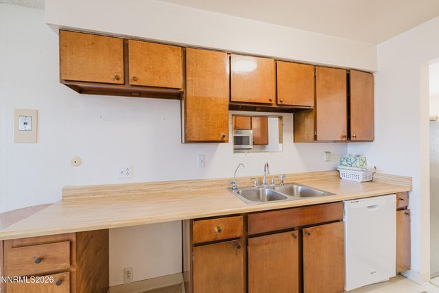 184 Indian Springs Court, Battle Mountain, NV 89820