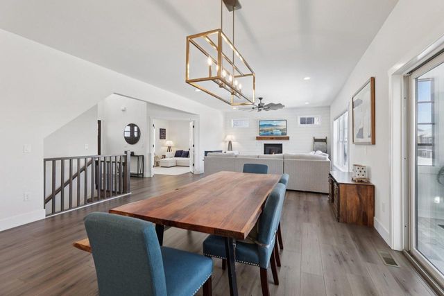 6256 John F Kennedy Drive, Deforest, WI 53532