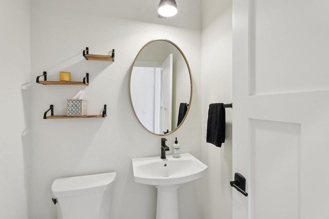 6256 John F Kennedy Drive, Deforest, WI 53532