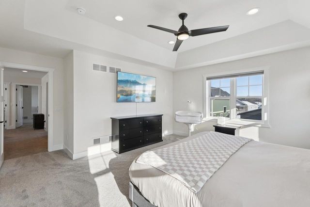 6256 John F Kennedy Drive, Deforest, WI 53532