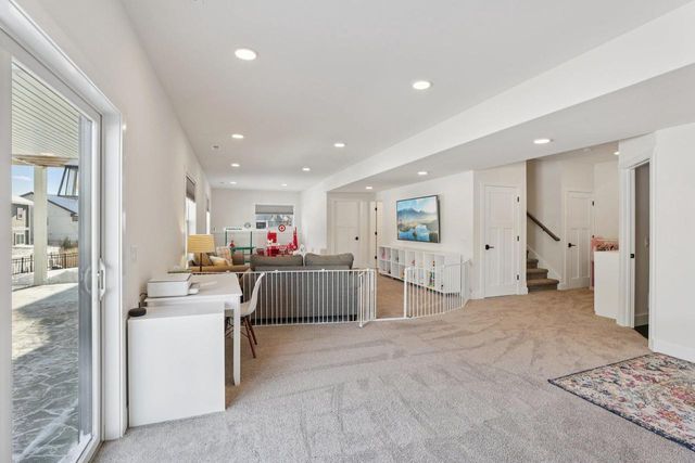 6256 John F Kennedy Drive, Deforest, WI 53532