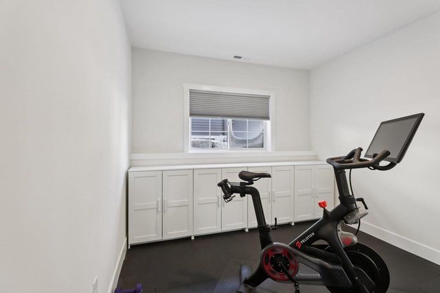 6256 John F Kennedy Drive, Deforest, WI 53532