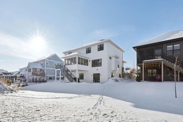 6256 John F Kennedy Drive, Deforest, WI 53532