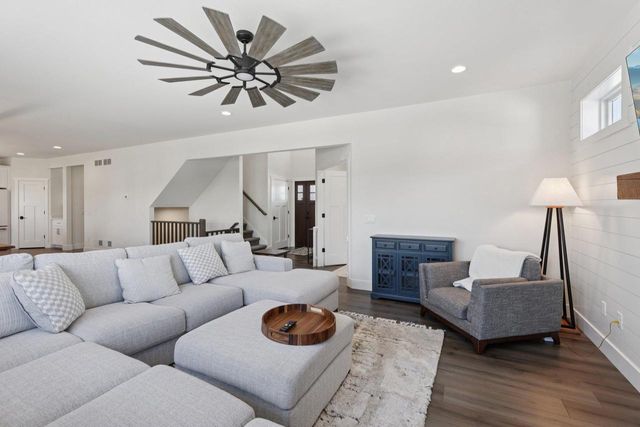 6256 John F Kennedy Drive, Deforest, WI 53532