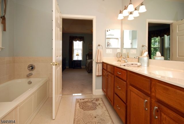 4 Quarry Dr B3, Woodland Park, NJ 07424