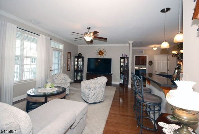 4 Quarry Dr B3, Woodland Park, NJ 07424
