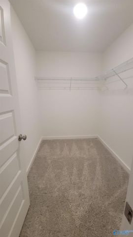 7582 Discovery Point Drive, Huntsville, AL 35806