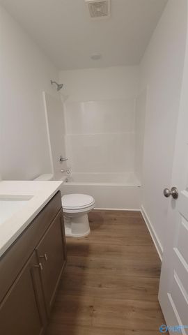 7582 Discovery Point Drive, Huntsville, AL 35806