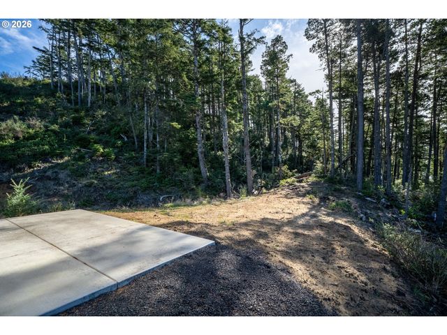 201 HIGHLAND Dr, Oceanside, OR 97134
