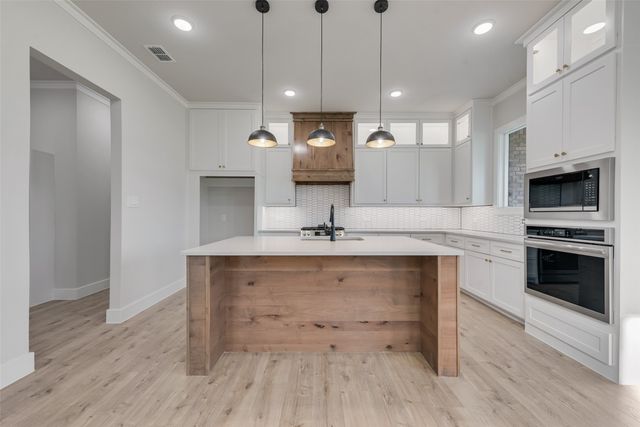 1342 Benjamin Trail, Van Alstyne, TX 75495