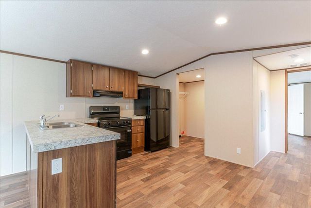 89 Caro Kee Lane, Barnwell, SC 29812