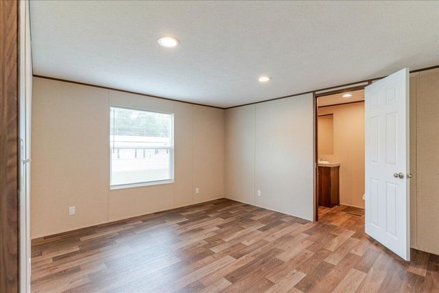 89 Caro Kee Lane, Barnwell, SC 29812