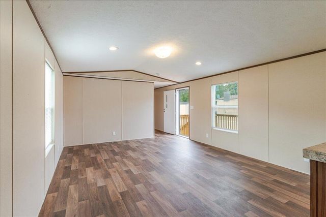 89 Caro Kee Lane, Barnwell, SC 29812