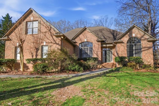 3101 Three Wood Drive, Denver, NC 28037