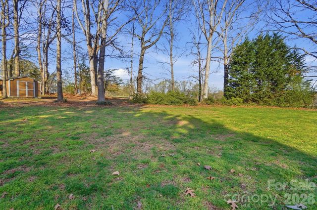 3101 Three Wood Drive, Denver, NC 28037